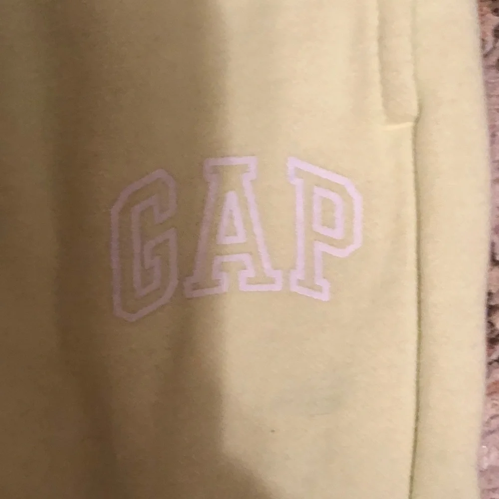GAP soft pale